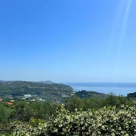 Διαμέρισμα Awesome In With Wifi Costarainera